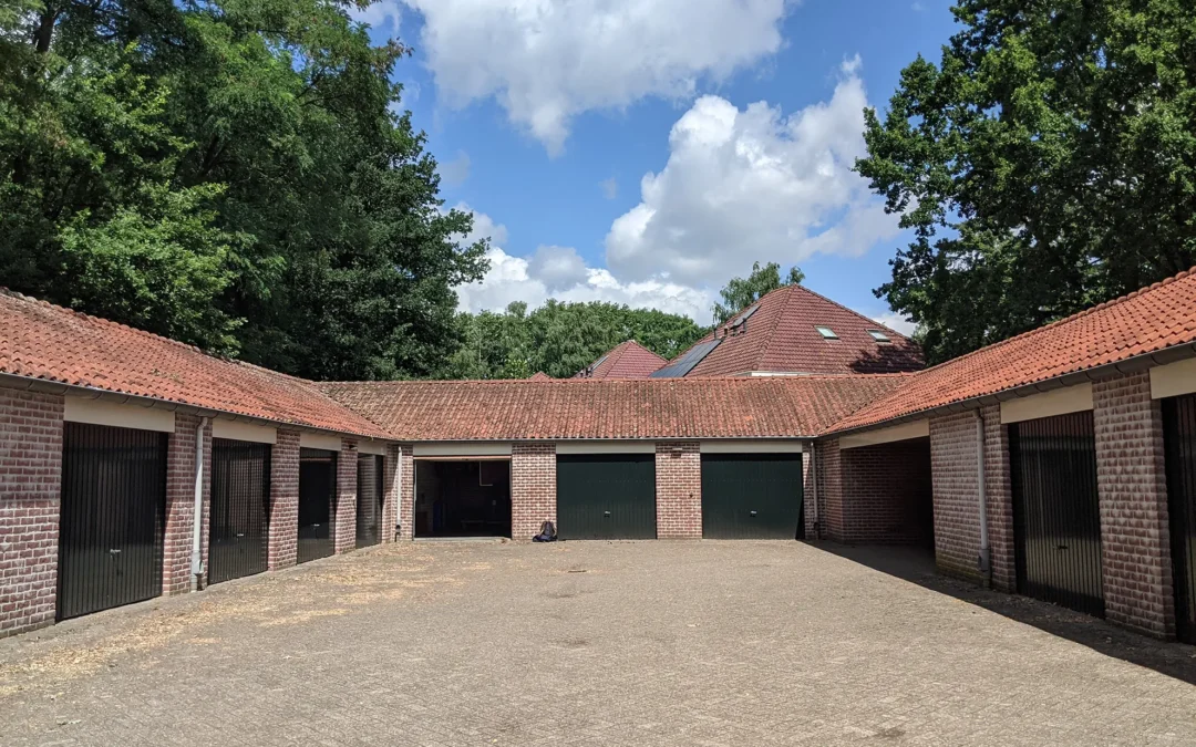Integraal laadsysteem met zonnepanelen voor VvE St. Oelberthof